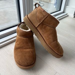 Ugh Ultra Minis in Chesnut